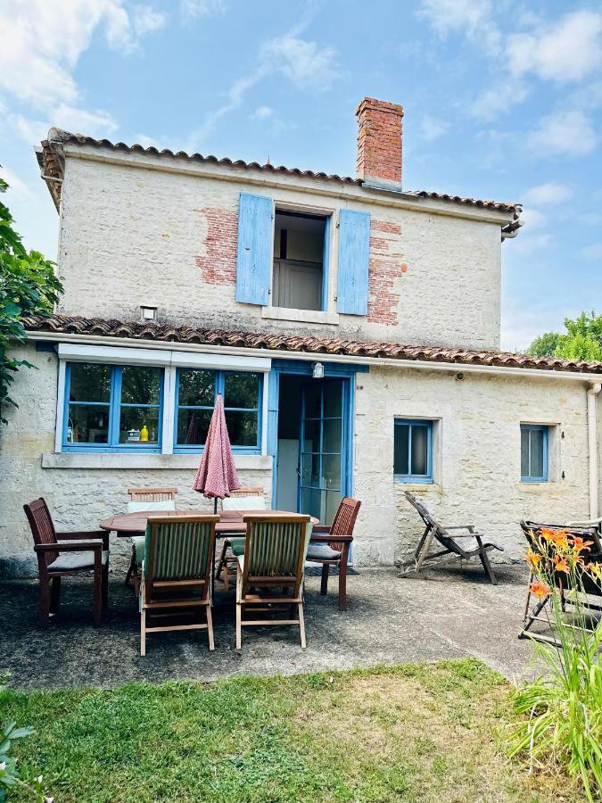 Villa L'Ileau à La Taillee Extérieur photo