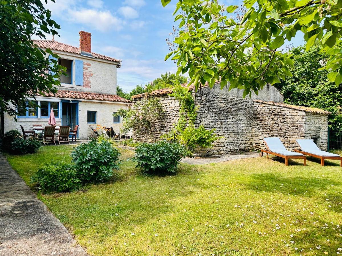 Villa L'Ileau à La Taillee Extérieur photo