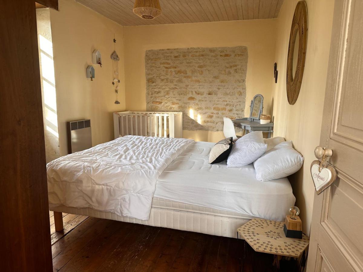 Villa L'Ileau à La Taillee Extérieur photo
