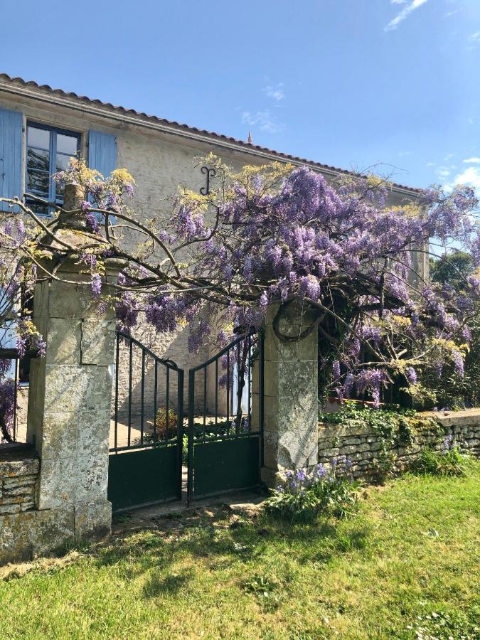 Villa L'Ileau à La Taillee Extérieur photo
